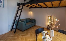 Hillside7 Micro-Loft